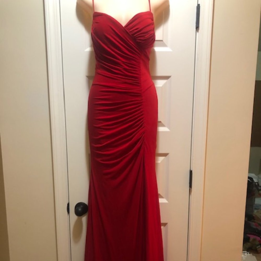 LAST CHANCE!  NWT Jovani Red Ruched Prom/Evening Gown 8